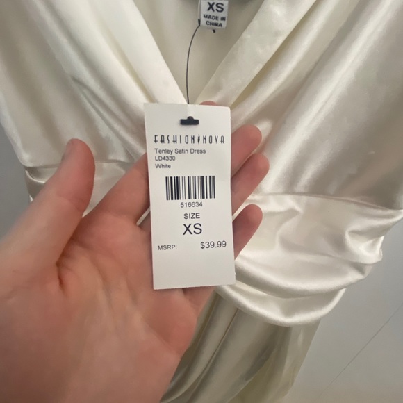 Fashion Nova Pearl Dress - Picture 3 of 4